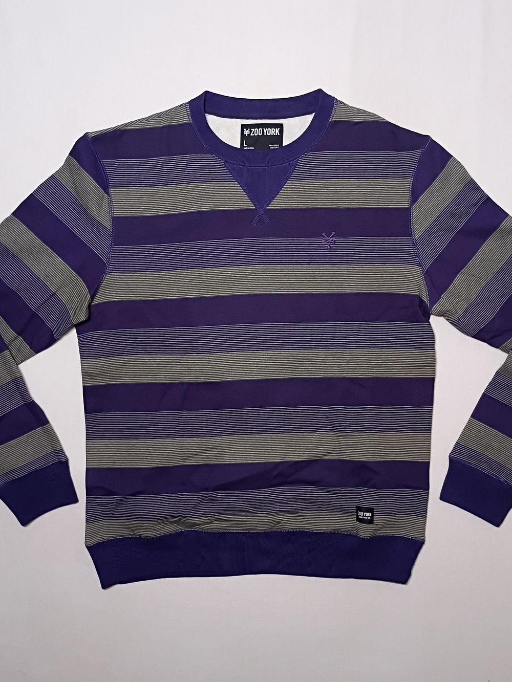 Zoo York Mens Pullover Crew Neck Fleece Sweatshirt Large Stripes Purple Gray